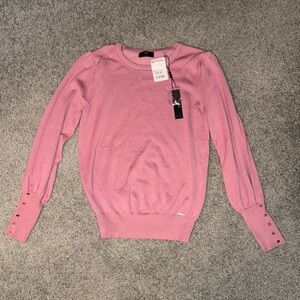 Tahari Pink Crew Neck Sweater with Elegant Design